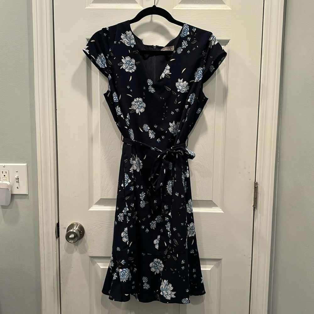 Jacqui•e swing dress